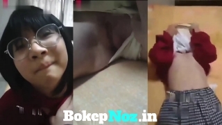 Bokep SMP bocil cantik rela di nodai sama pacar