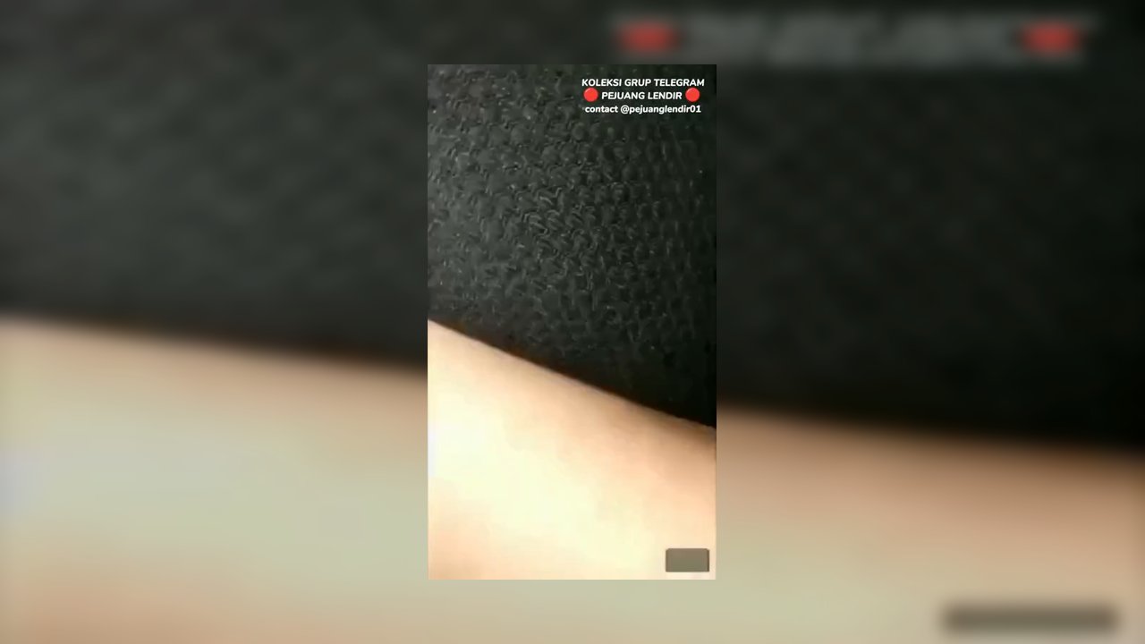 NZG8EFKgL-Ukhti%20panik%20crot%20dalam.mp4